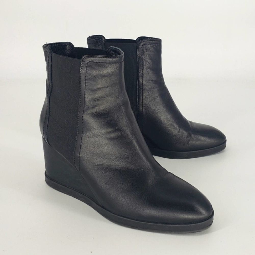 Aquatalia Leather Chelsea Wedge Waterproof Booties in Black